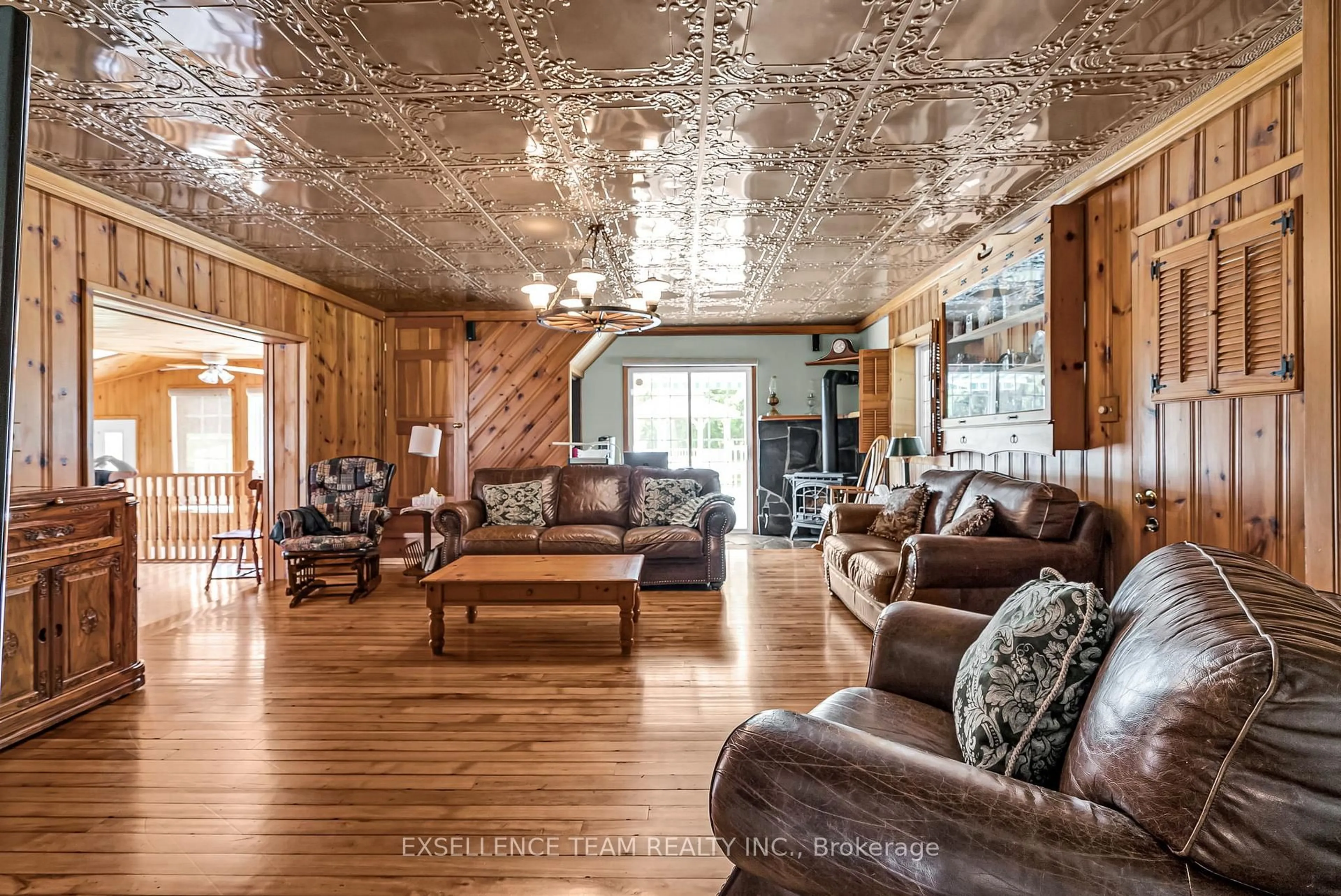 Living room with furniture, unknown for 2940 County Rd 20 Rd, North Glengarry Ontario K0C 1T0