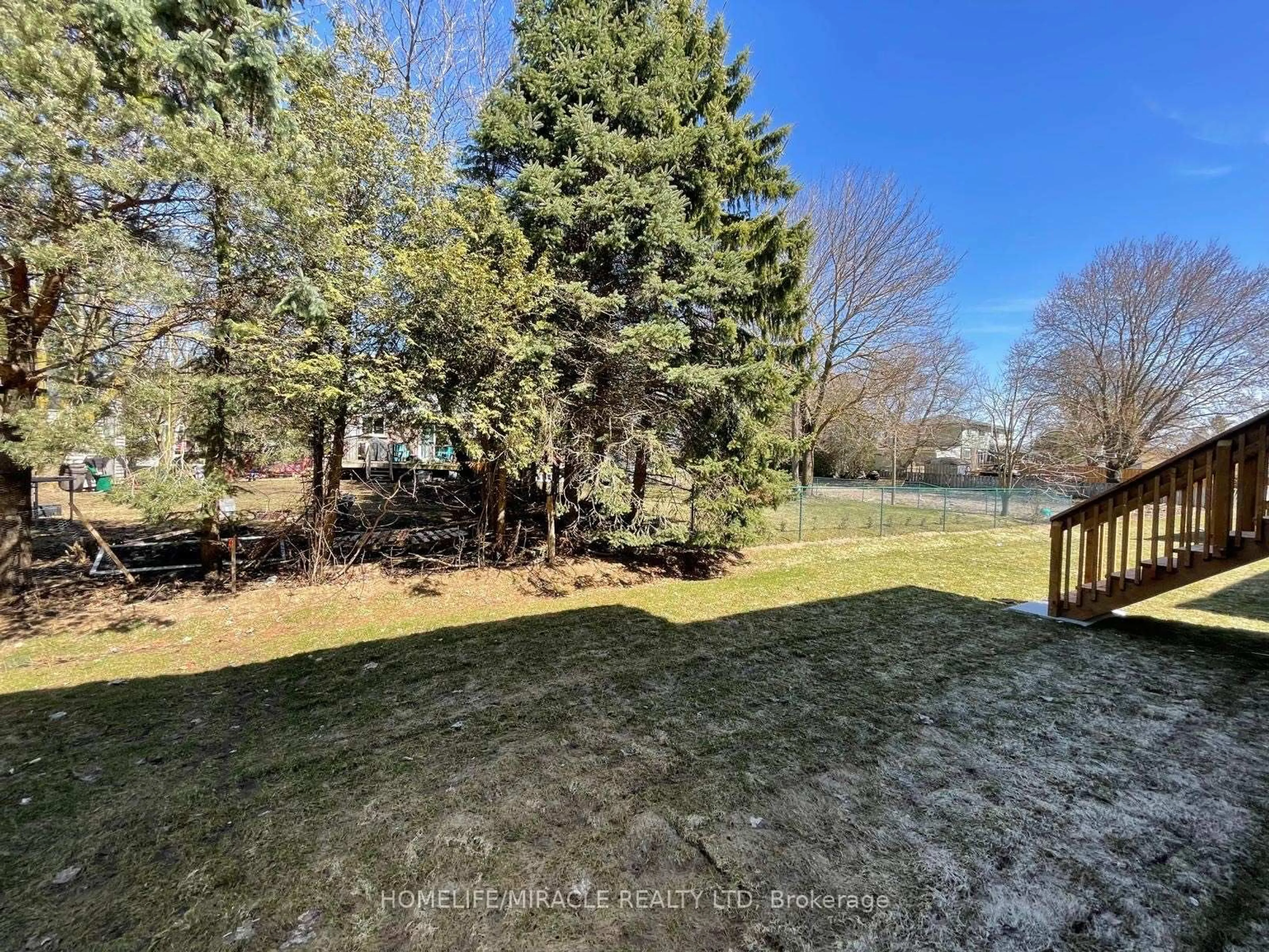 A pic from outside/outdoor area/front of a property/back of a property/a pic from drone, water/lake/river/ocean view for 465 Adelaide St, Wellington North Ontario N0G 1A0