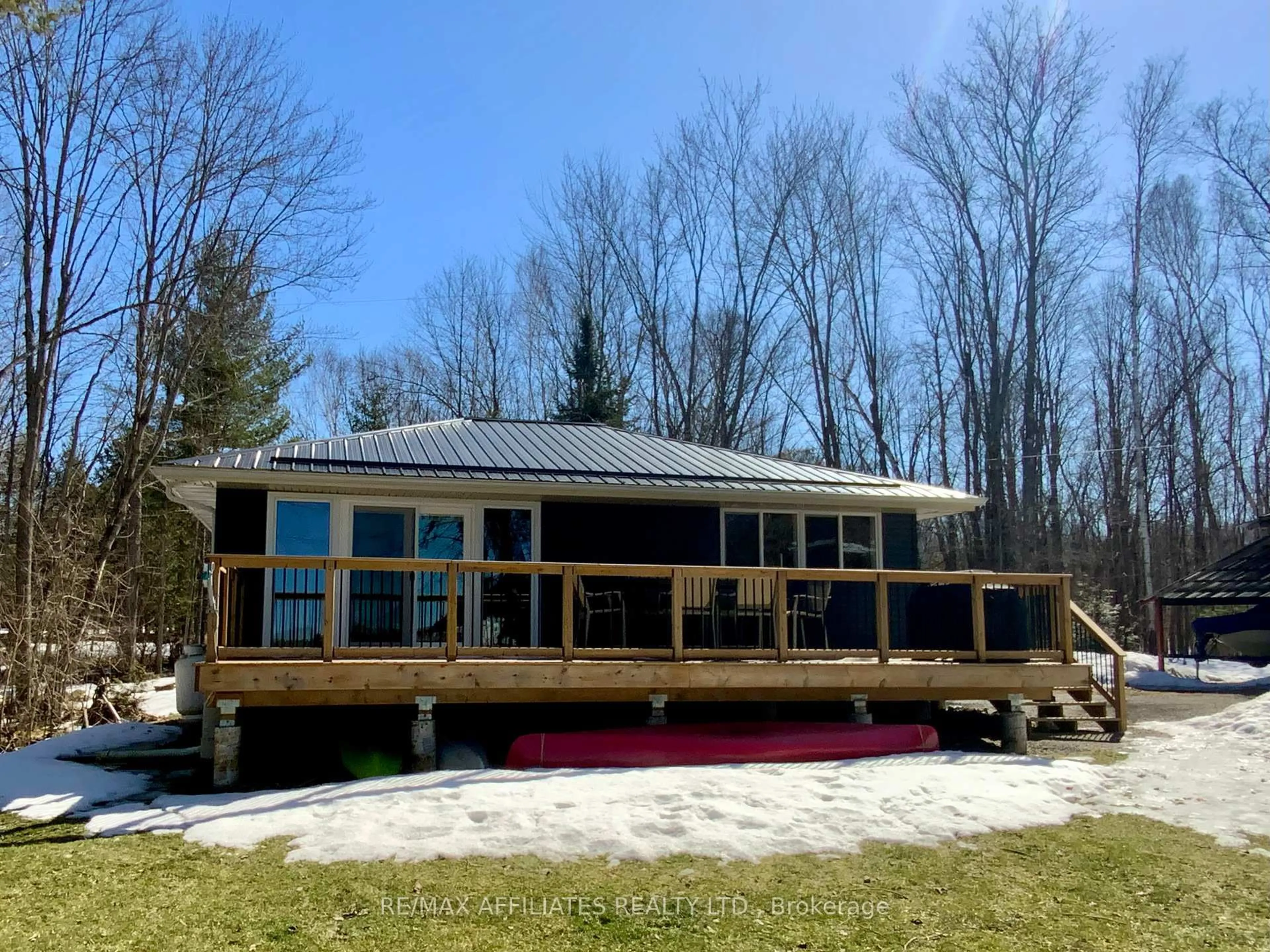 Home with vinyl exterior material, water/lake/river/ocean view for 39 A CEDAR SANDS Rd, Rideau Lakes Ontario K0E 1N0