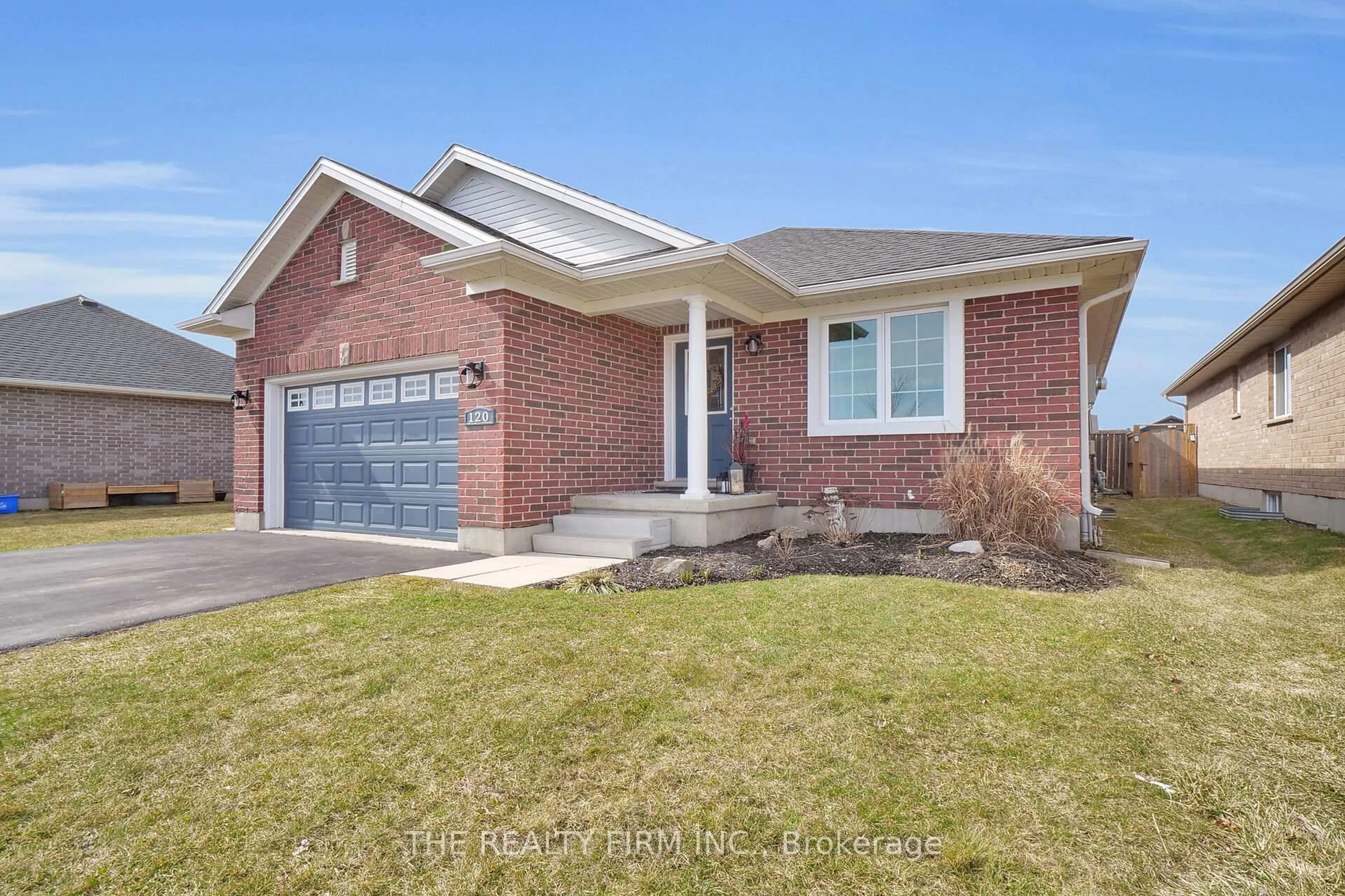 Home with brick exterior material, street for 120 Peach Tree Blvd, St. Thomas Ontario N5R 0E5