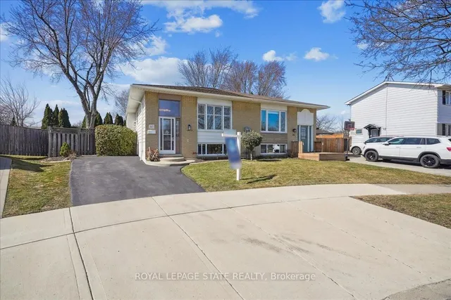 Additional image 43 of 43 Yorkdale Cres