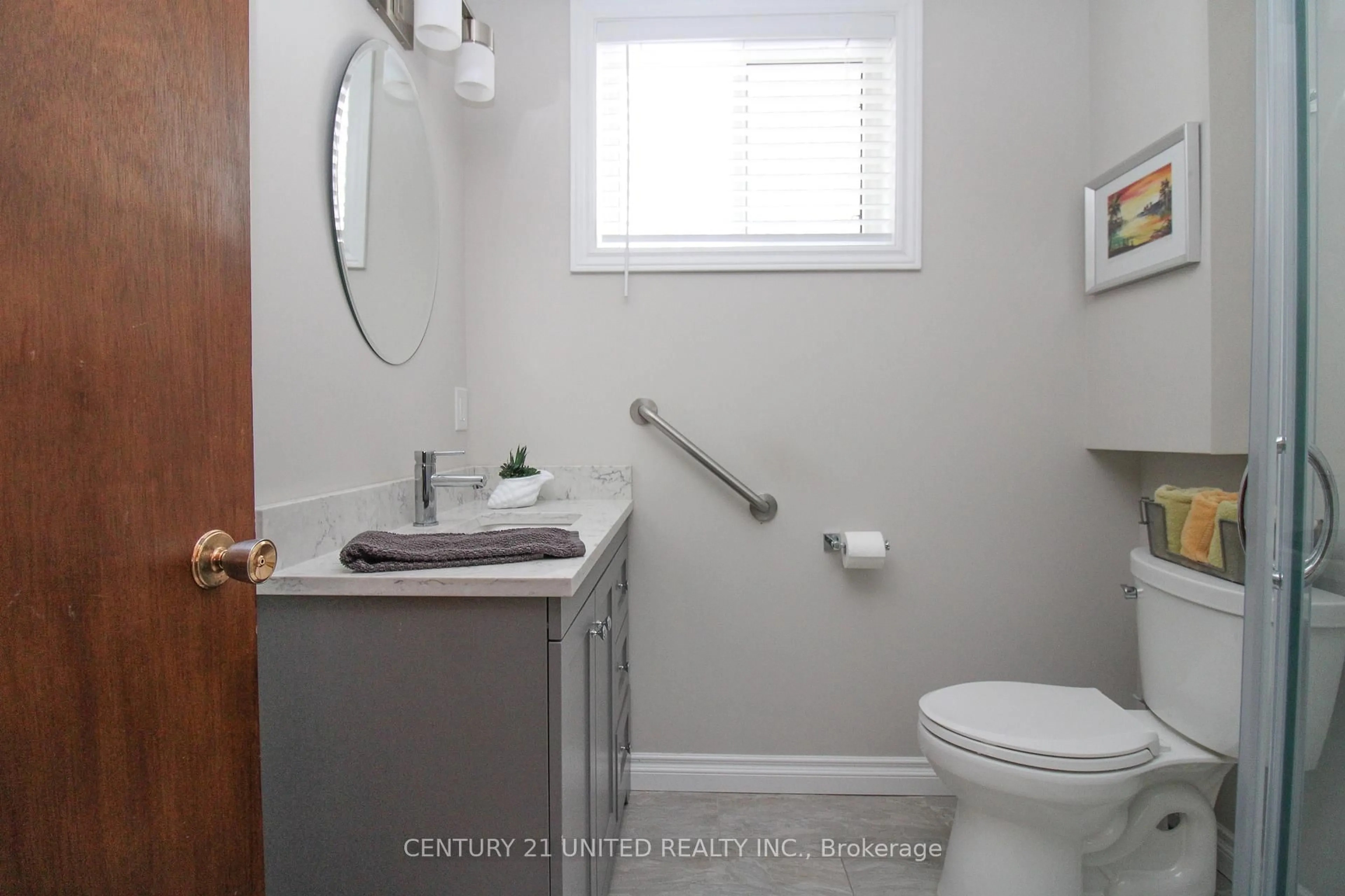 Standard bathroom, unknown for 636 Bland Line, Cavan Monaghan Ontario L0A 1C0