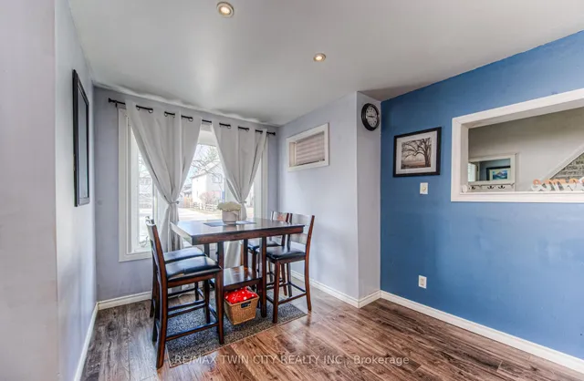 Additional property image - 87 6 Ave