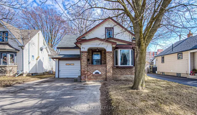 Additional property image - 87 6 Ave