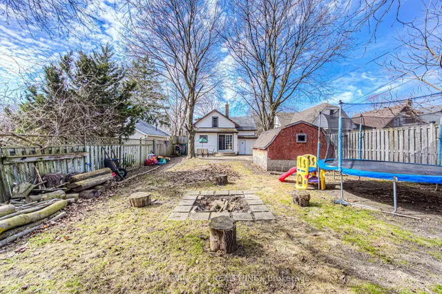 Additional property image - 87 6 Ave