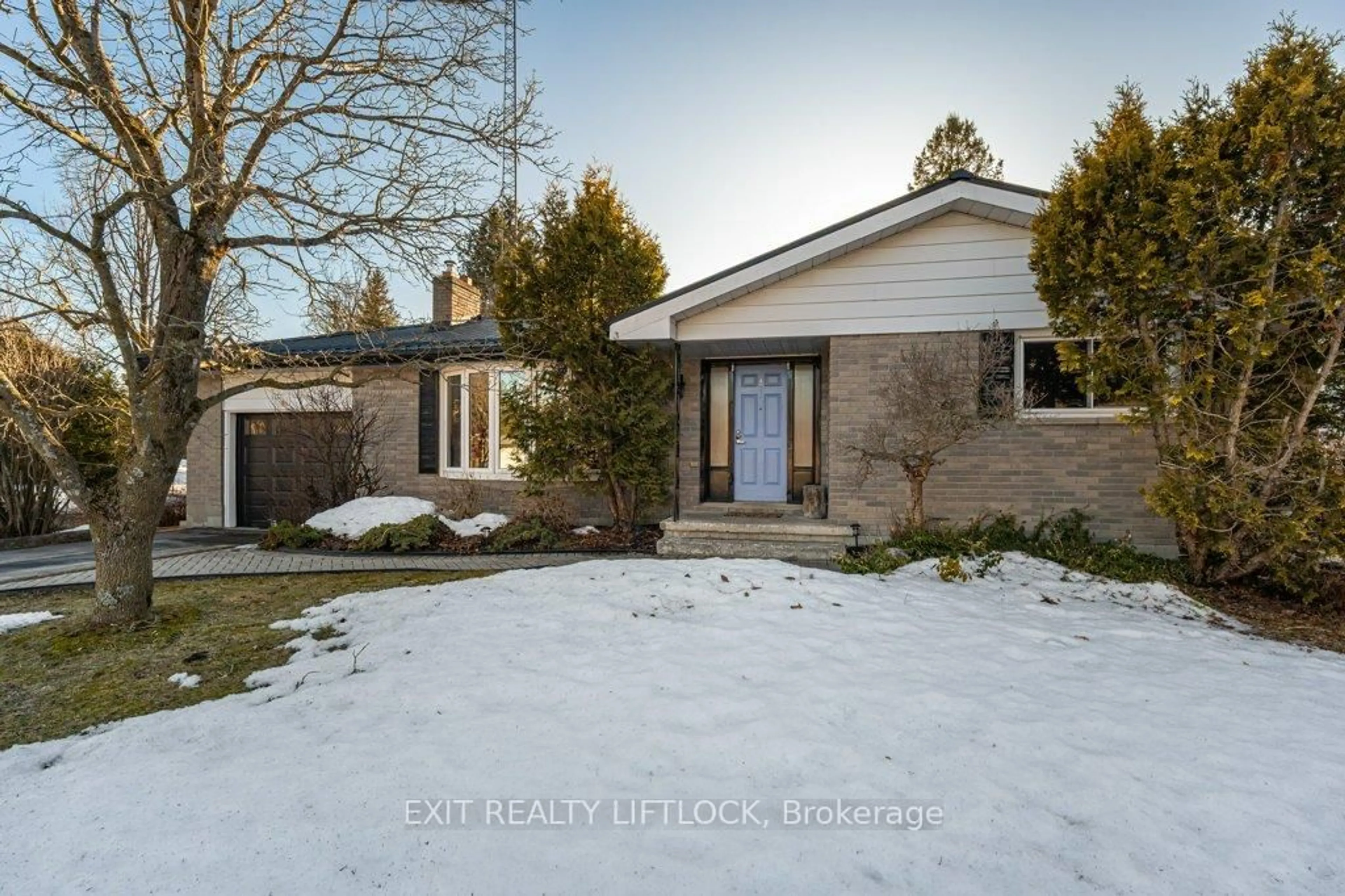 Home with brick exterior material, street for 1 Murray St, Asphodel-Norwood Ontario K0L 1V0