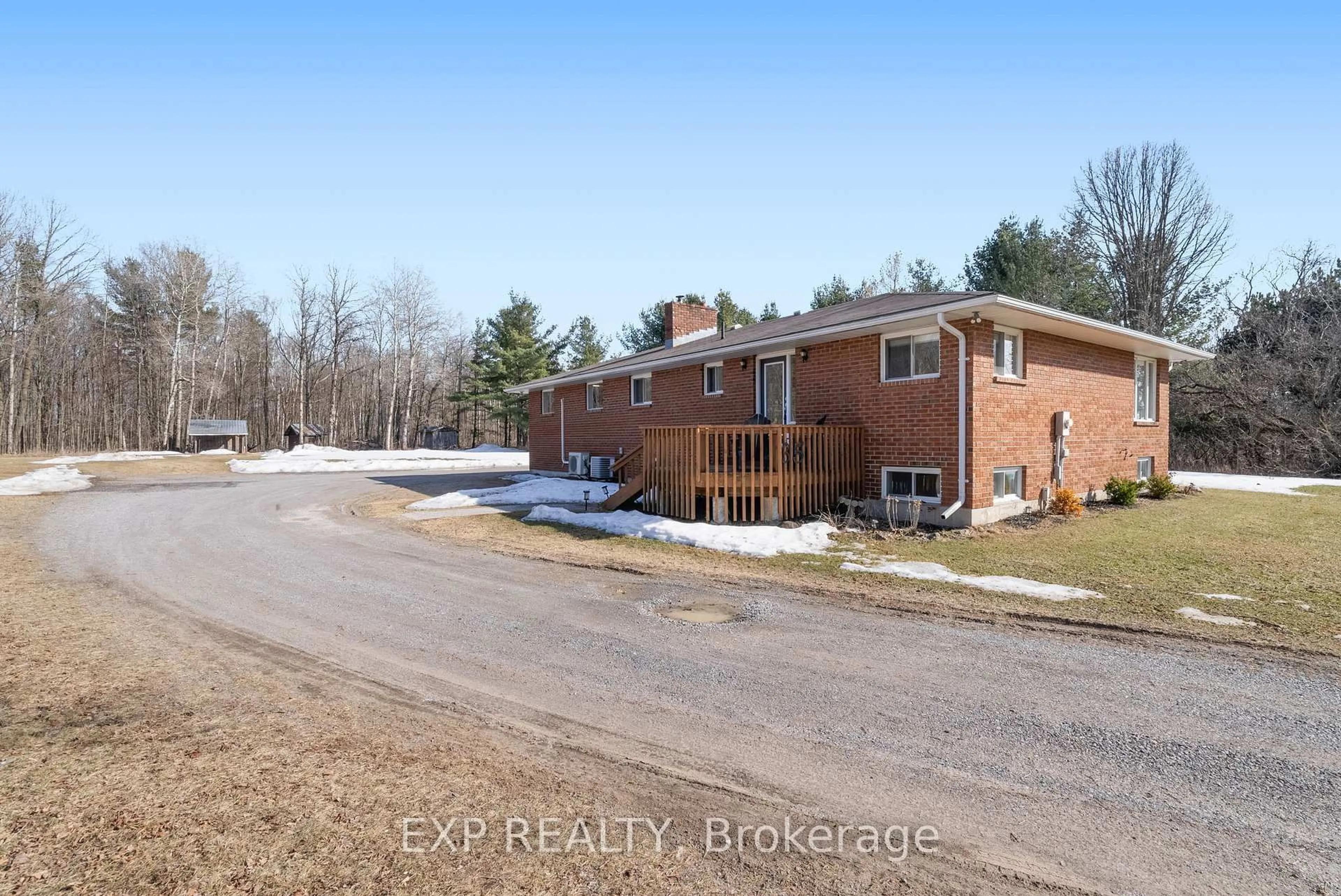 A pic from outside/outdoor area/front of a property/back of a property/a pic from drone, building for 35 Godolphin Rd, Trent Hills Ontario K0K 3K0