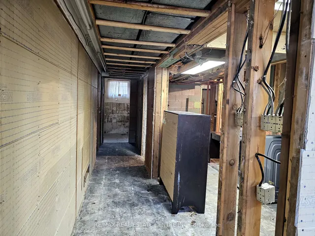 Additional image 7 of 8 Neyer St