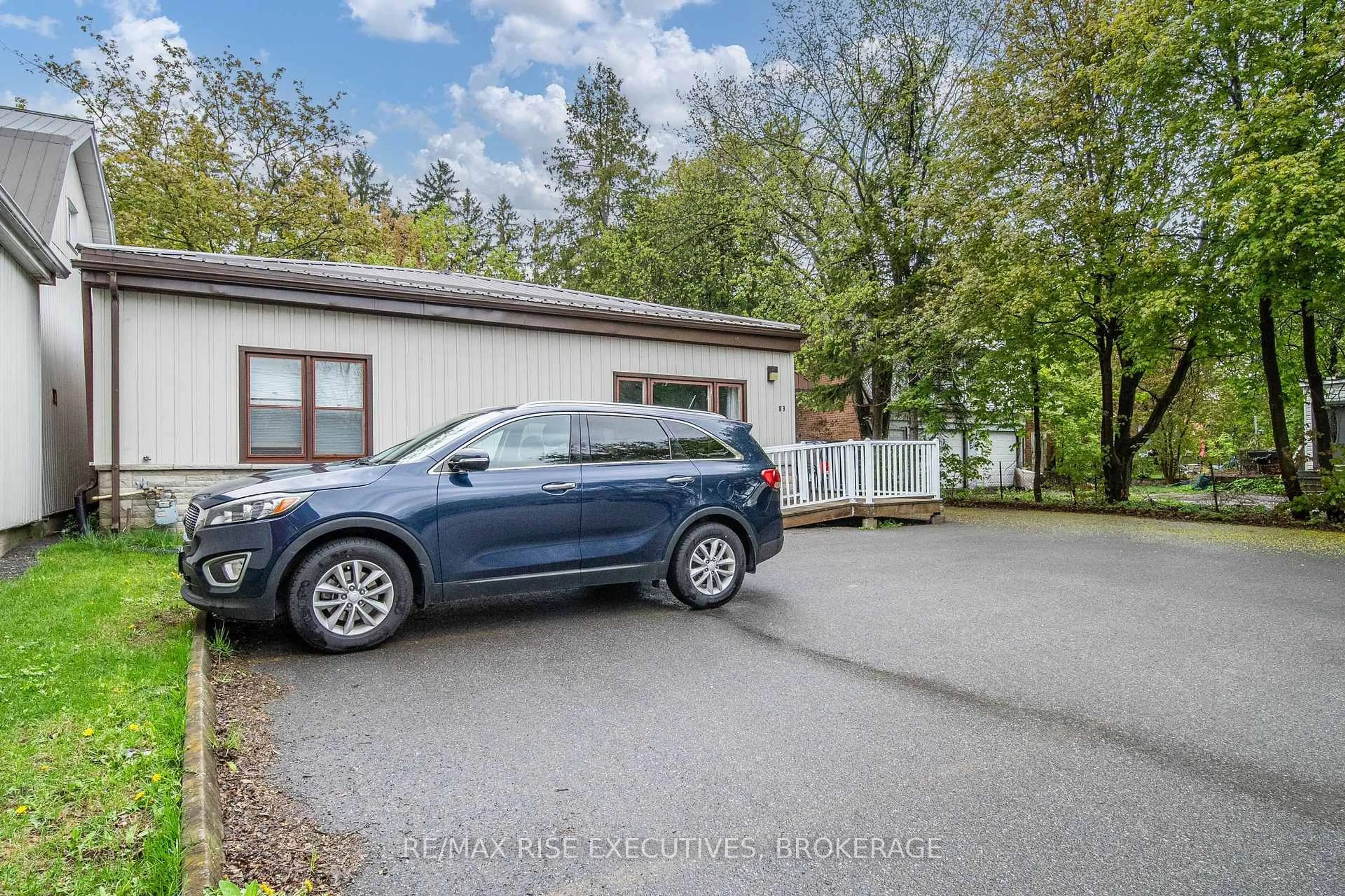 A pic from outside/outdoor area/front of a property/back of a property/a pic from drone, street for 89 DUNDAS St, Greater Napanee Ontario K7R 1Z7