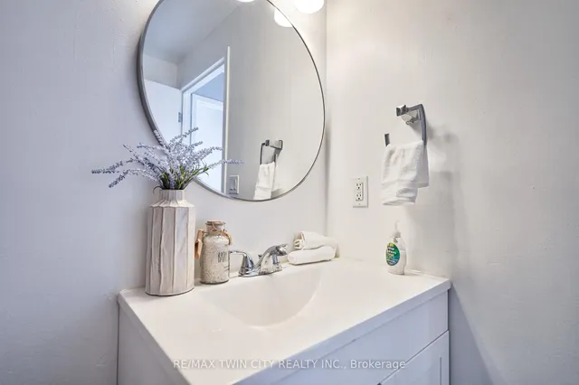 Additional property image - 120 MANSION St Unit UNIT 500