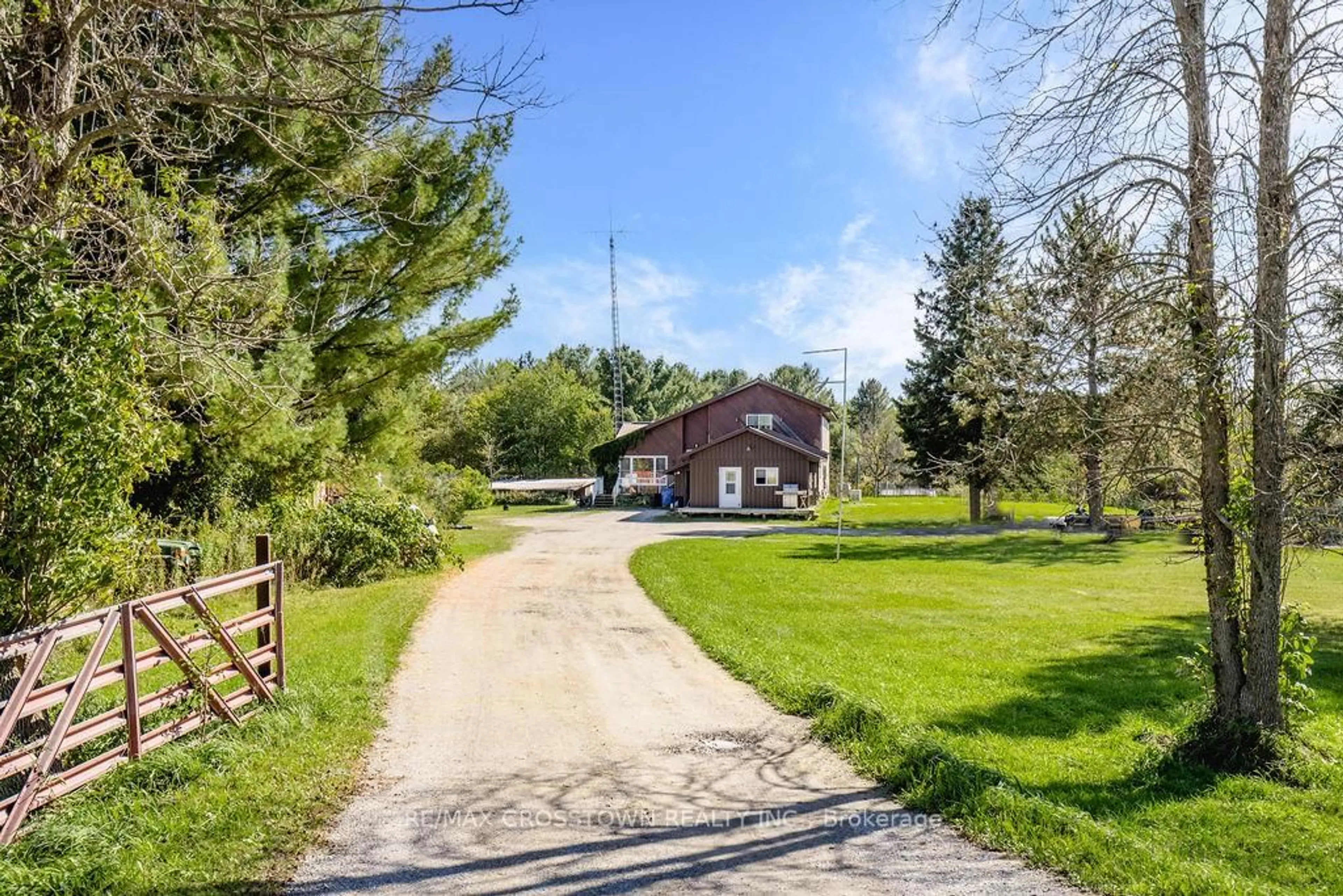 A pic from outside/outdoor area/front of a property/back of a property/a pic from drone, street for 776 Monck Rd, Kawartha Lakes Ontario L0K 1W0