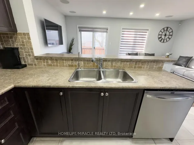 Additional property image - 615 Rymal Rd Unit 33