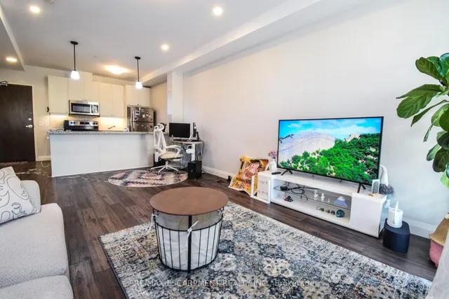 Additional property image - 118 King St Unit 520