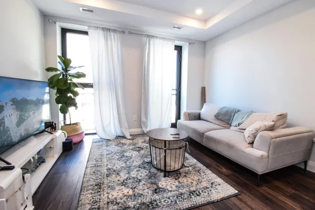Additional property image - 118 King St Unit 520