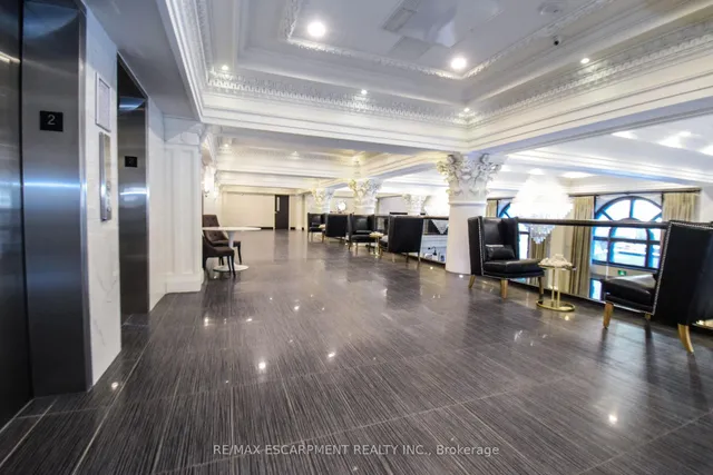 Additional property image - 118 King St Unit 520