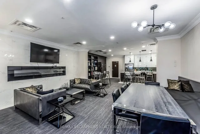 Additional property image - 118 King St Unit 520