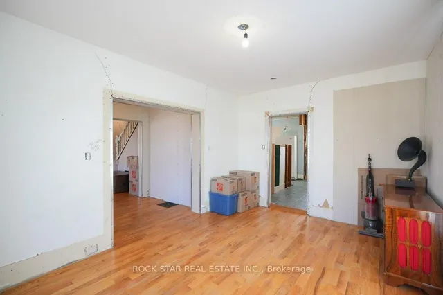 Additional property image - 405 Upper Wentworth St
