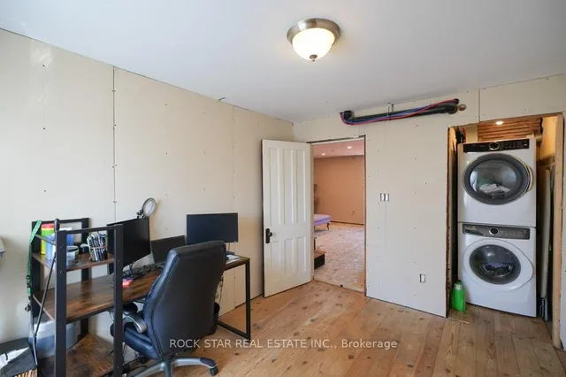 Additional property image - 405 Upper Wentworth St