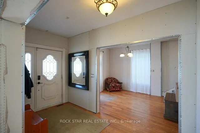 Additional property image - 405 Upper Wentworth St