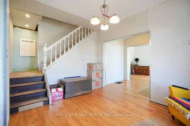 Additional property image - 405 Upper Wentworth St