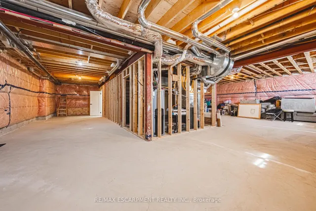 Additional property image - 8378 Chippewa Rd