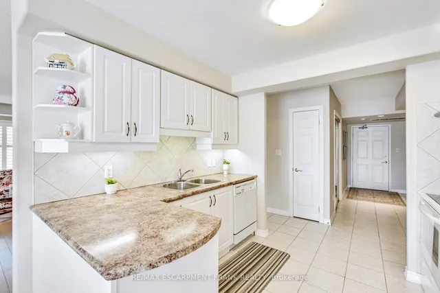 Additional property image - 908 Mohawk Rd Unit 309