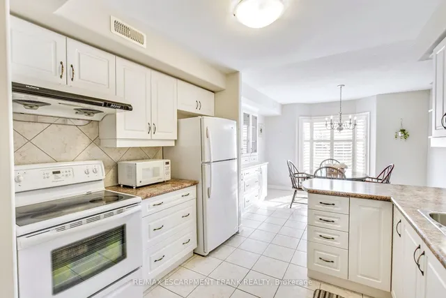 Additional property image - 908 Mohawk Rd Unit 309