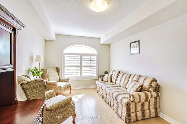 Additional property image - 908 Mohawk Rd Unit 309