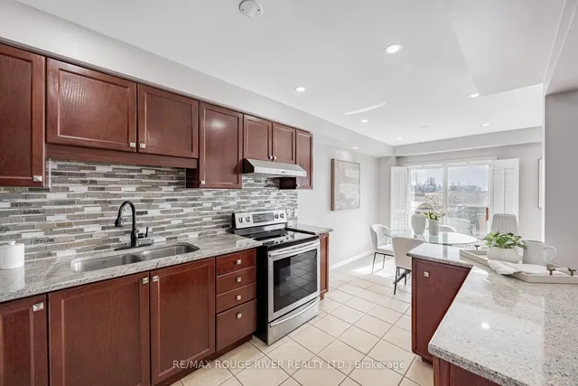 Additional property image - 10 Fairhaven Dr