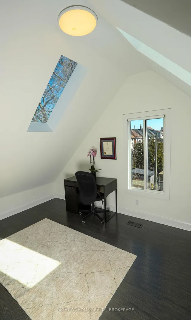 Additional image 7 of 304 Rosslyn Ave