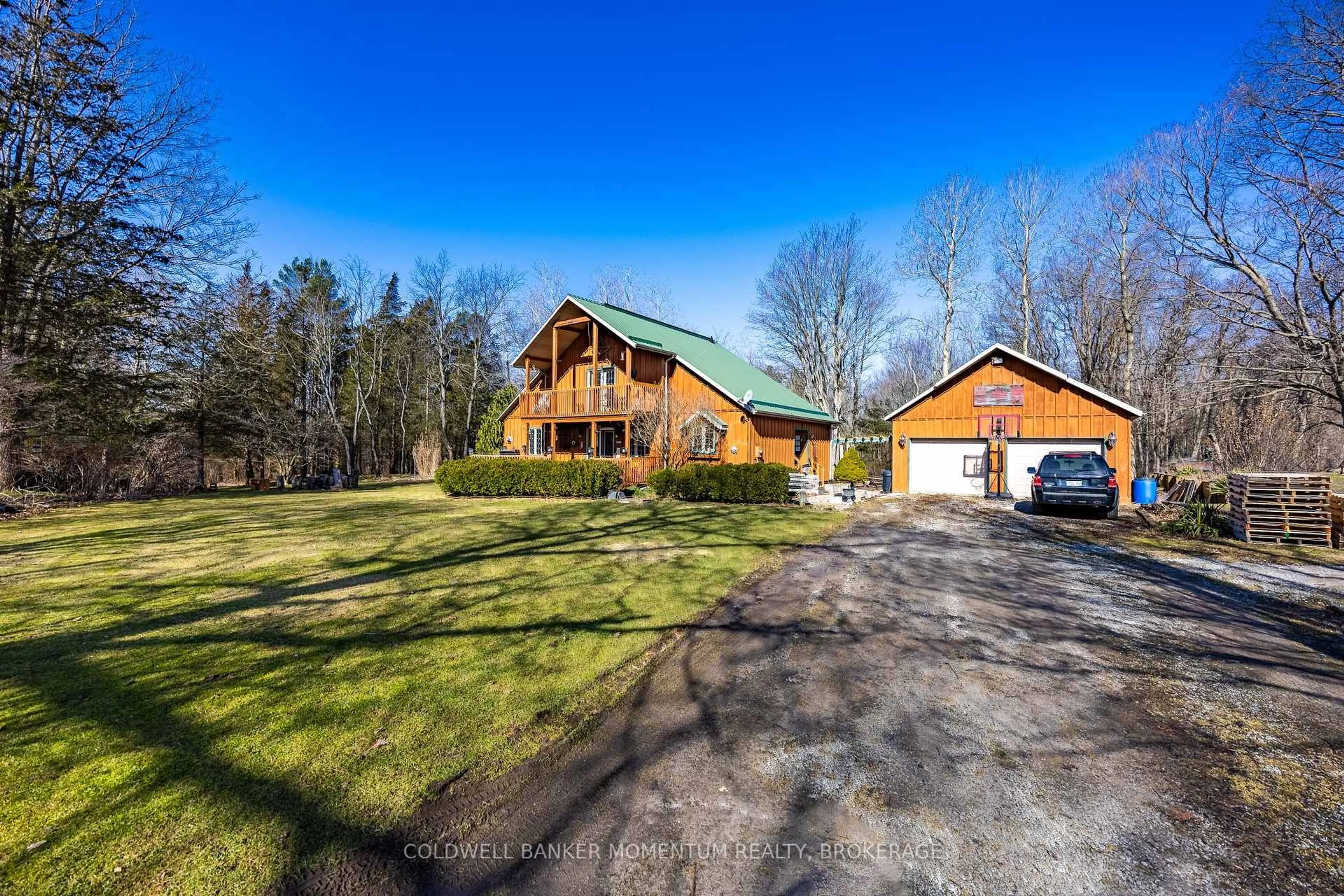 A pic from outside/outdoor area/front of a property/back of a property/a pic from drone, unknown for 1859 4th Concession Rd, Norfolk Ontario N0E 1P0