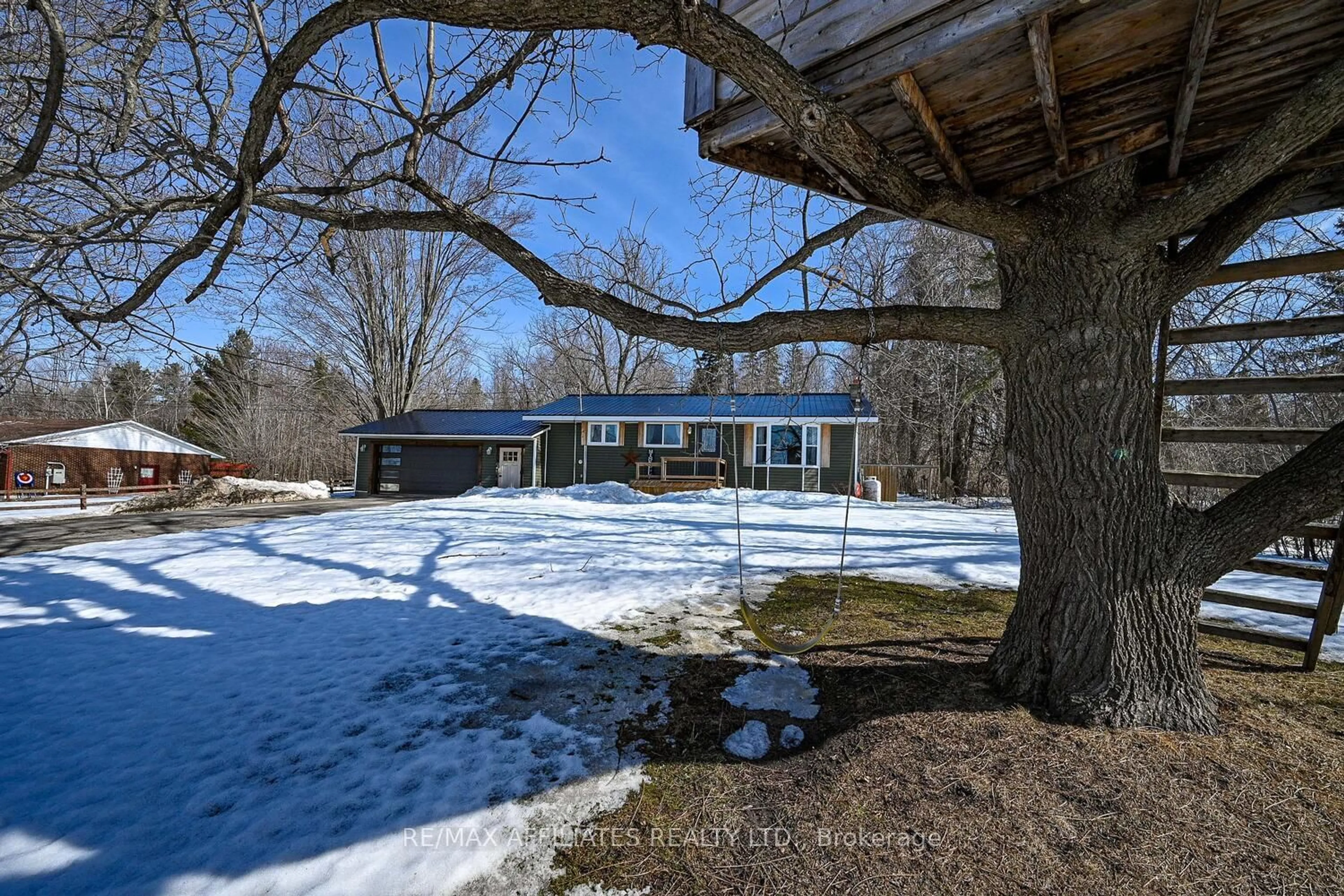 A pic from outside/outdoor area/front of a property/back of a property/a pic from drone, water/lake/river/ocean view for 178 Best Rd, Smiths Falls Ontario K7A 4S4