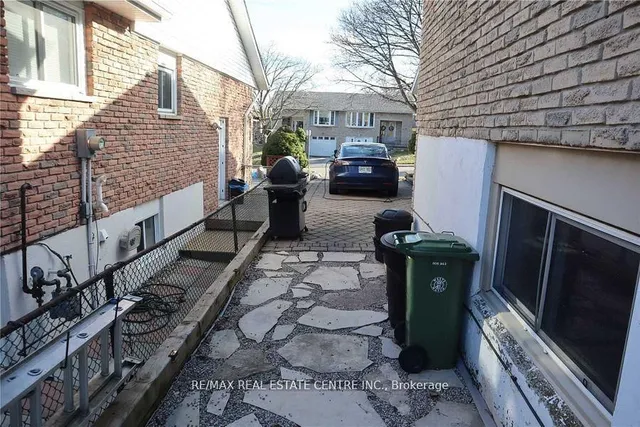 Additional image 4 of 297 Magnolia Dr