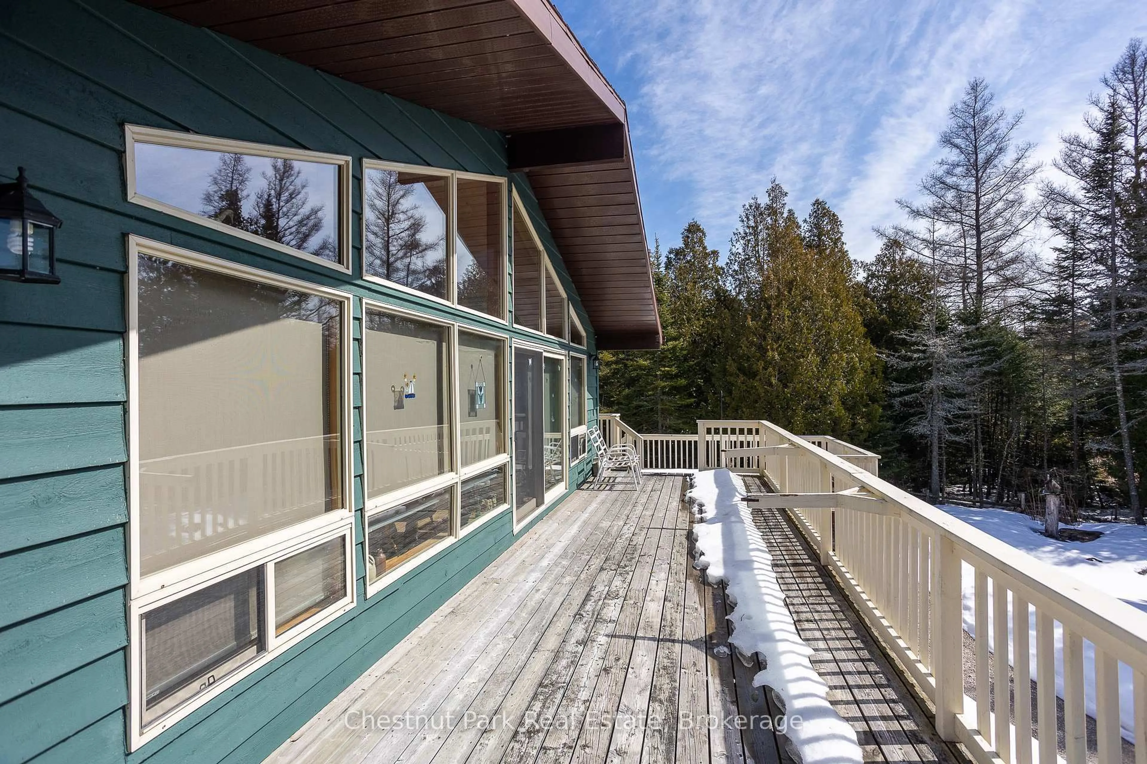 Patio, mountain view for 39 Hatt St, Northern Bruce Peninsula Ontario N0H 2R0