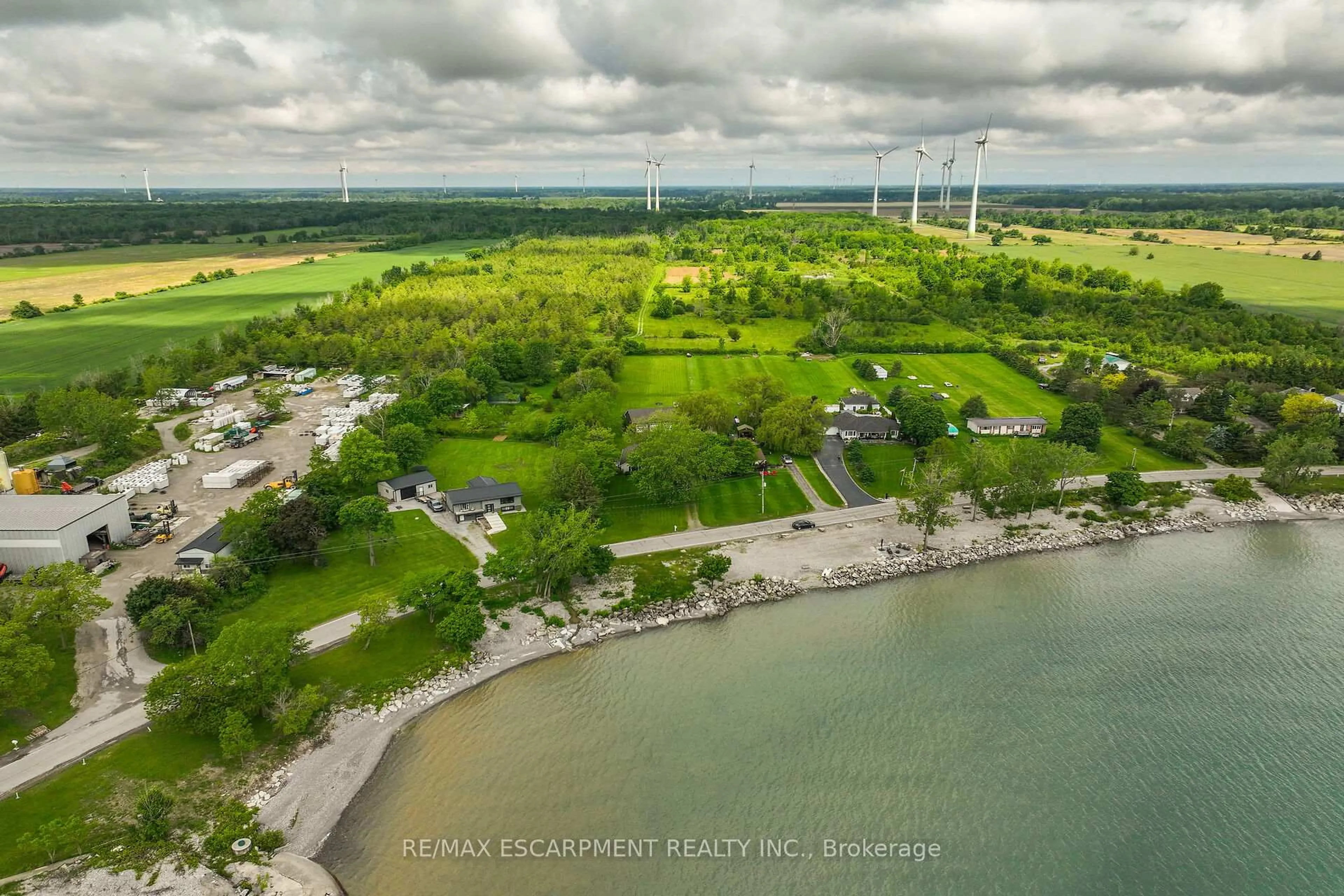 A pic from outside/outdoor area/front of a property/back of a property/a pic from drone, water/lake/river/ocean view for 2593 North Shore Dr, Haldimand Ontario N0A 1K0