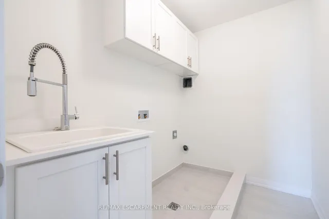 Additional property image - 239 Lormont Blvd