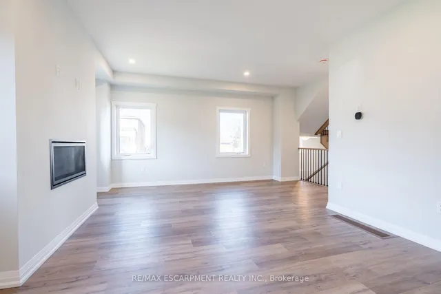 Additional property image - 239 Lormont Blvd