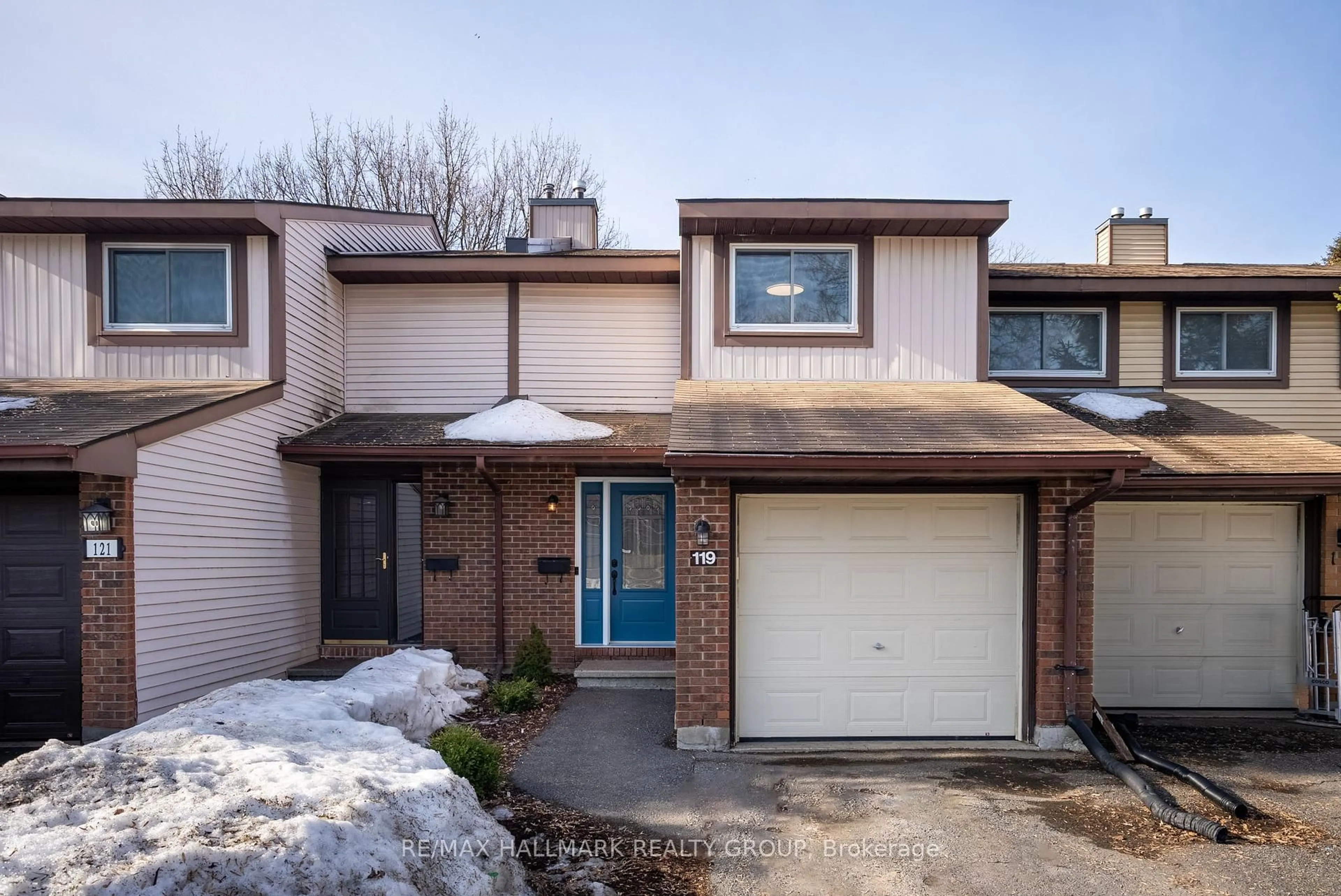 Home with brick exterior material, street for 119 Castlefrank Rd #14, Kanata Ontario K2L 2Y1