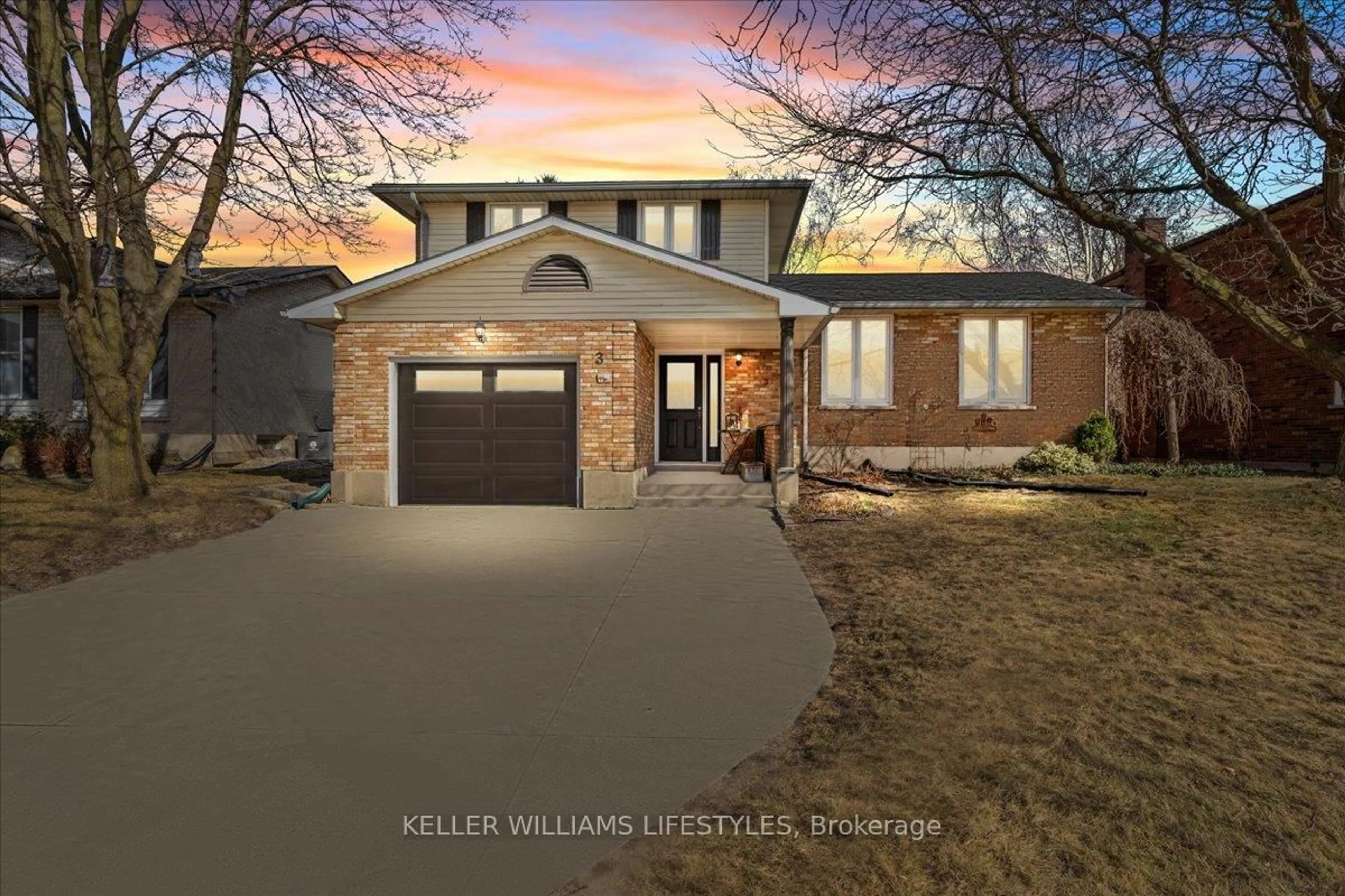 Home with brick exterior material, street for 3 JUNIPER Pl, Lambton Shores Ontario N0N 1J0