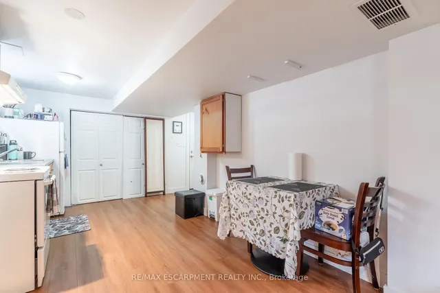 Additional property image - 537 Ferguson Ave
