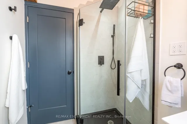 Additional property image - 45 Barons Ave
