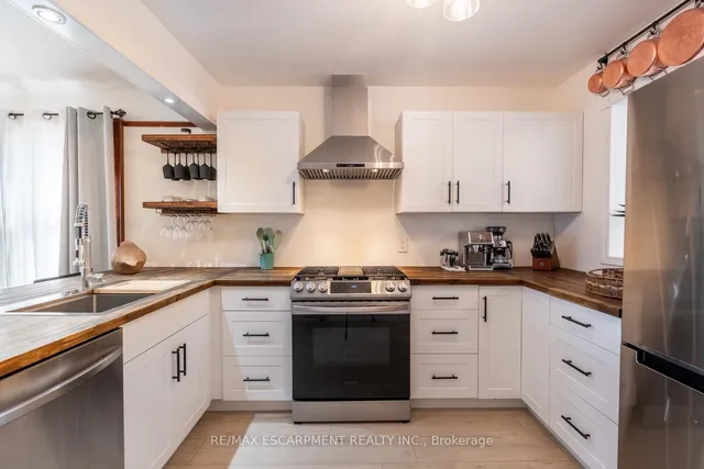Additional property image - 45 Barons Ave