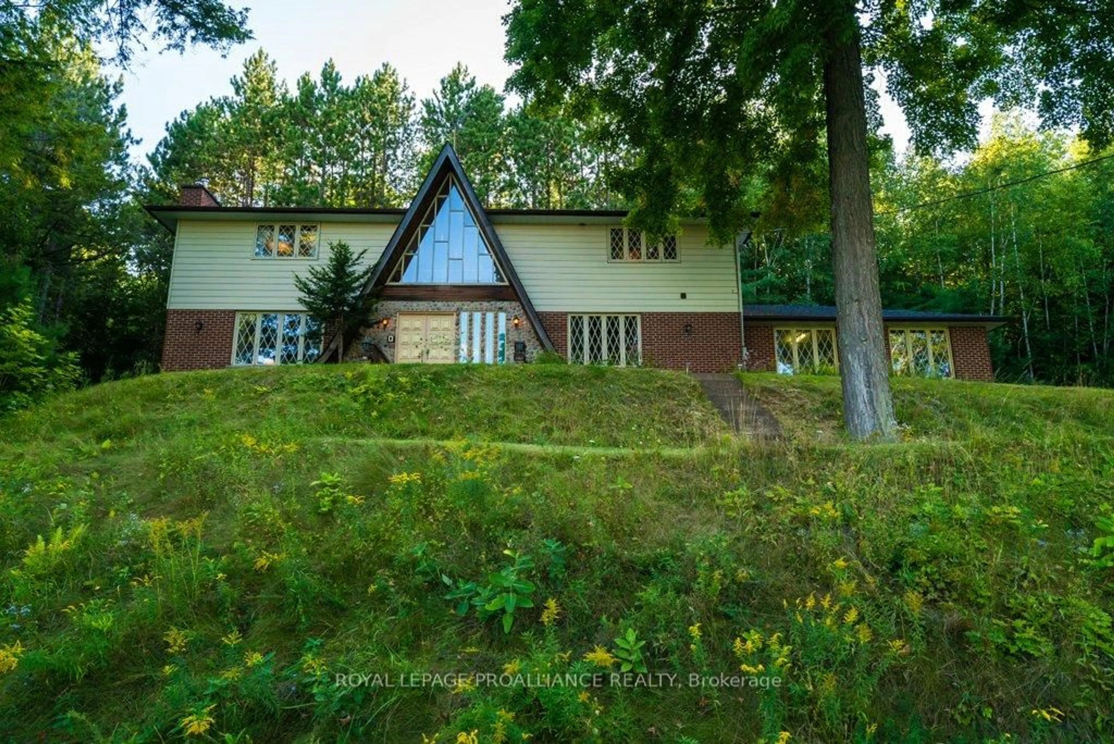 Home with brick exterior material, forest/trees view for 17100 Highway 41 N/A, Cloyne Ontario K0H 1K0