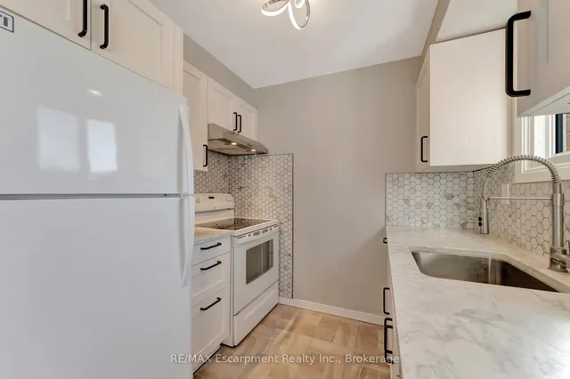 Additional property image - 165 Green Valley Dr Unit 15