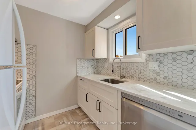 Additional property image - 165 Green Valley Dr Unit 15