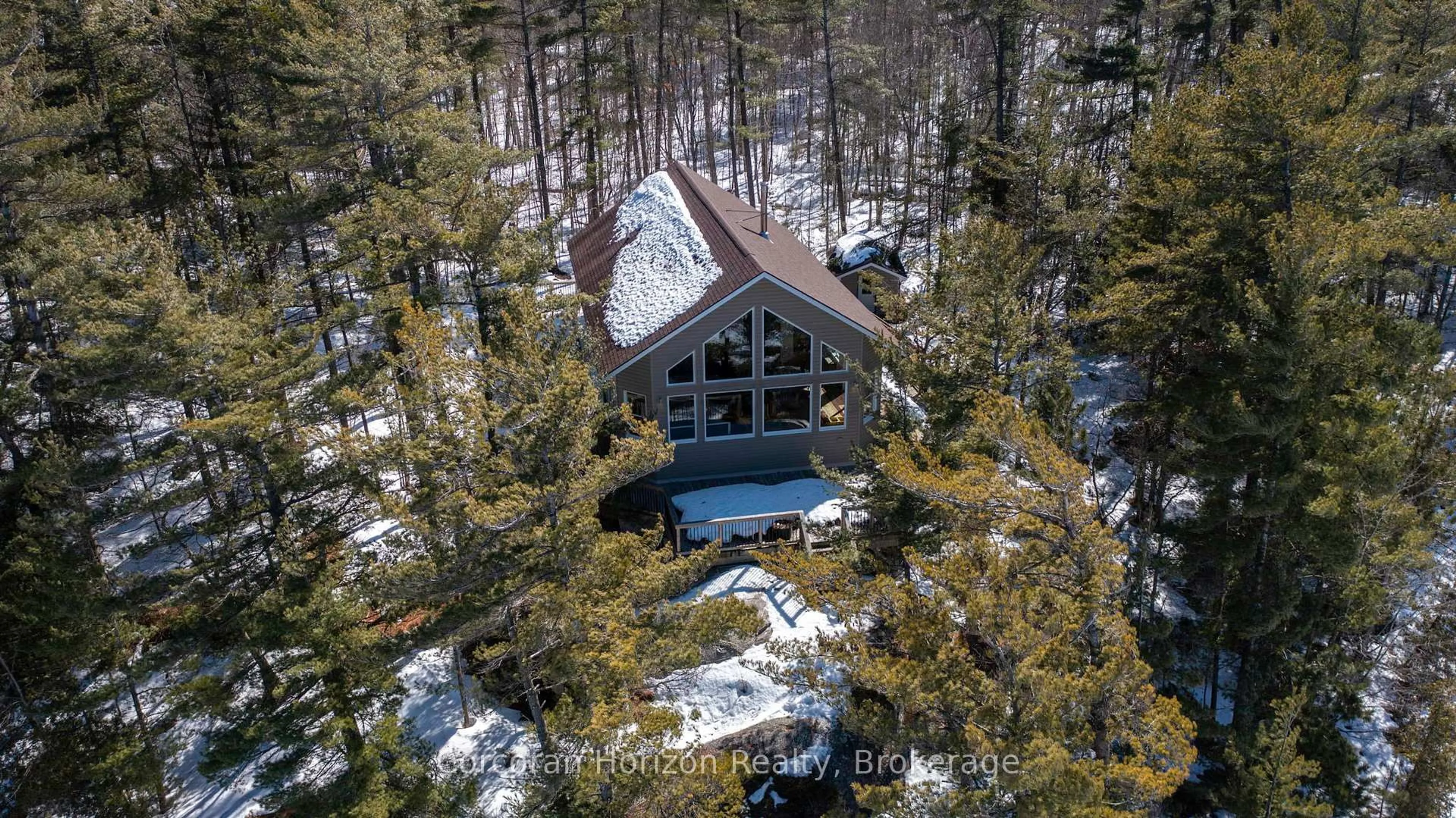 A pic from outside/outdoor area/front of a property/back of a property/a pic from drone, forest/trees view for PT ISLAND 45 IN SIX MILE LAKE N/A, Georgian Bay Ontario L0K 1S0