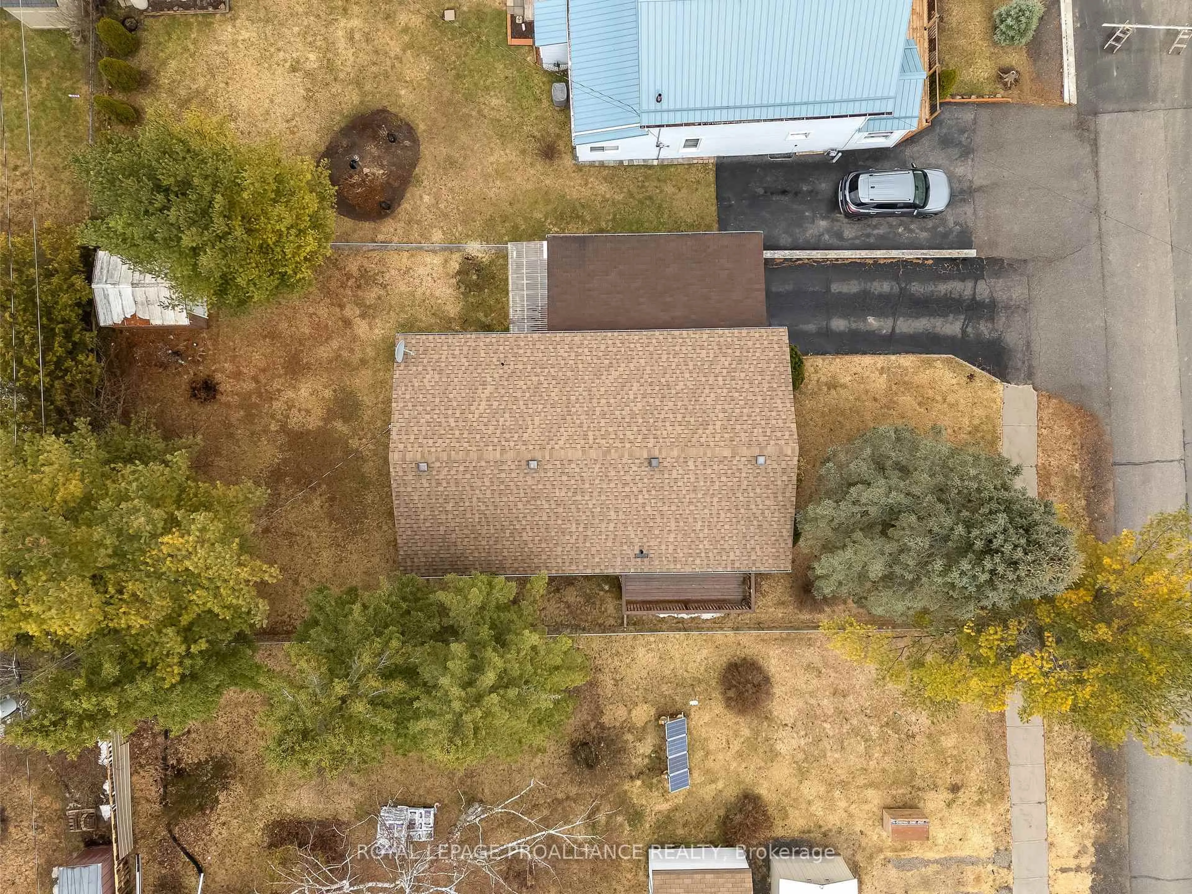 A pic from outside/outdoor area/front of a property/back of a property/a pic from drone, street for 246 Naseby St, Trent Hills Ontario K0L 1L0