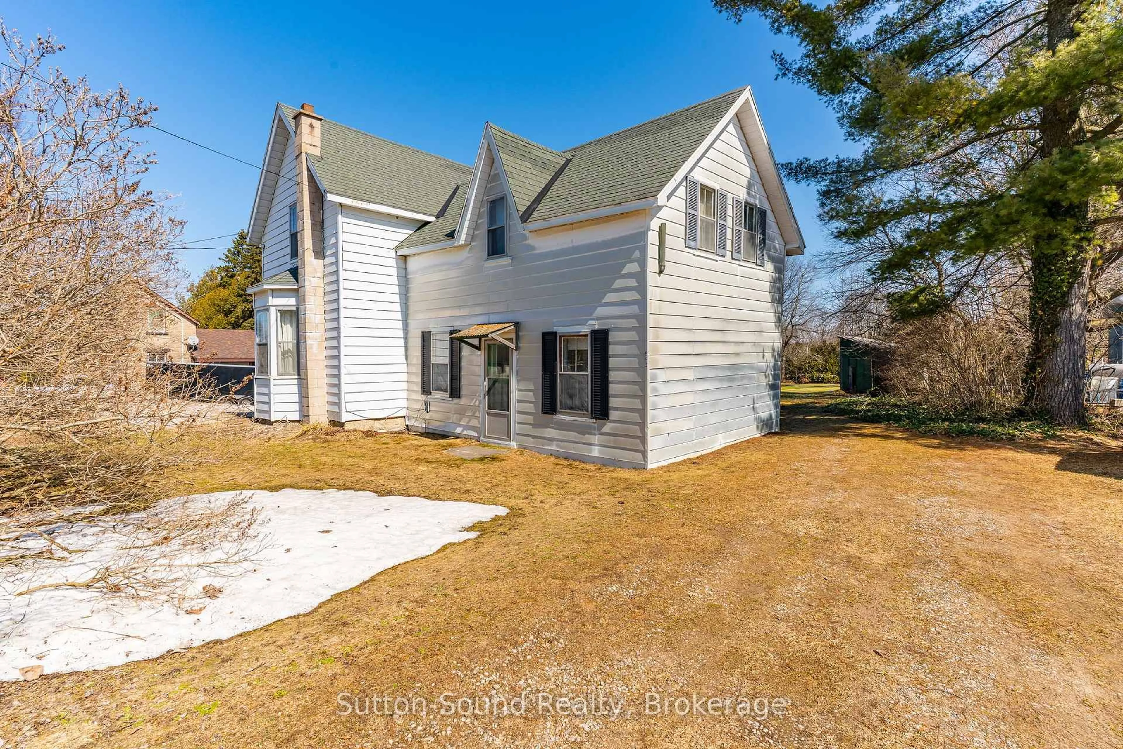 A pic from outside/outdoor area/front of a property/back of a property/a pic from drone, unknown for 443 and 445 Taylor St, South Bruce Peninsula Ontario N0H 2T0