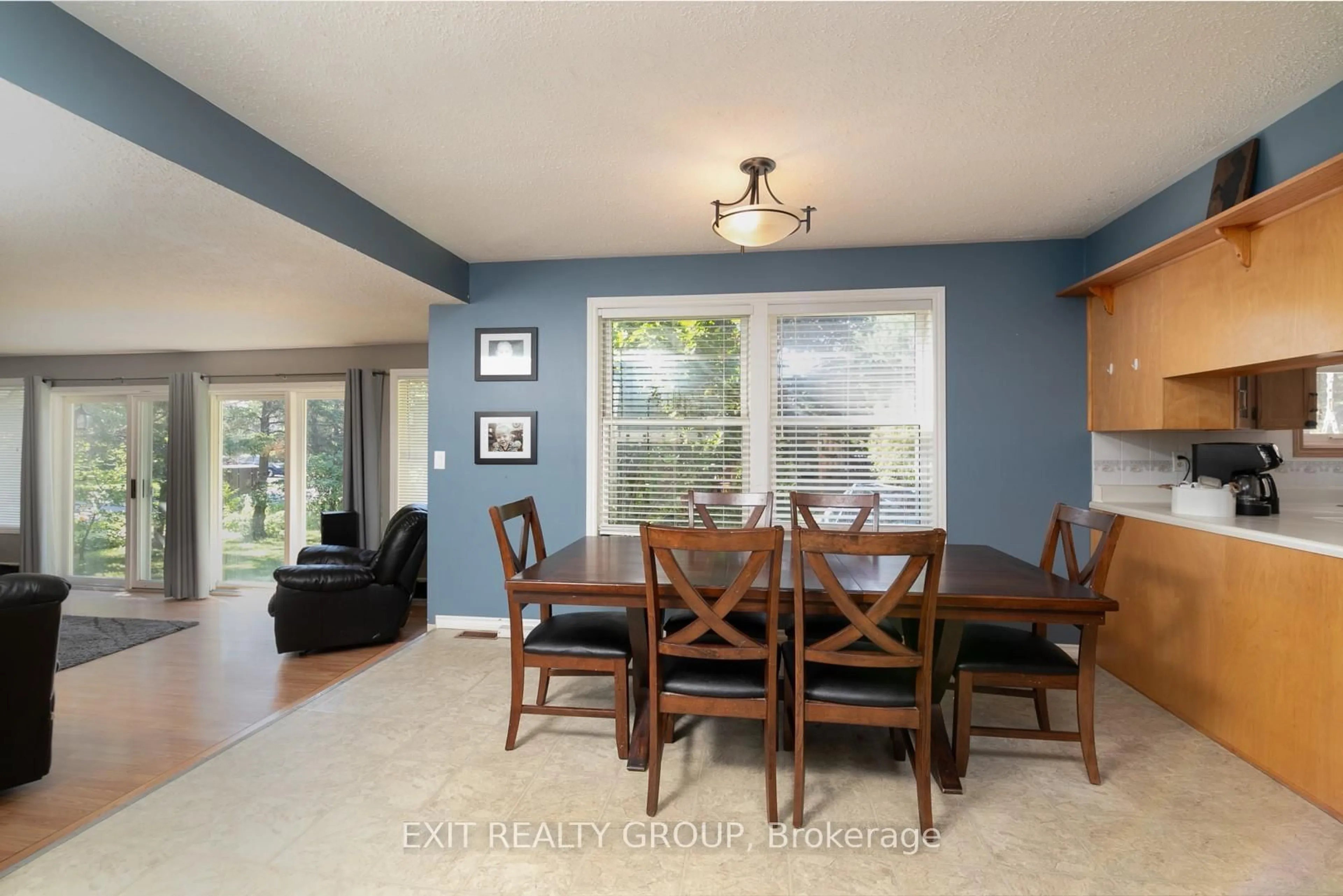 Dining room, ceramic/tile floor for 6 Iroquois Ave, Brighton Ontario K0K 1H0