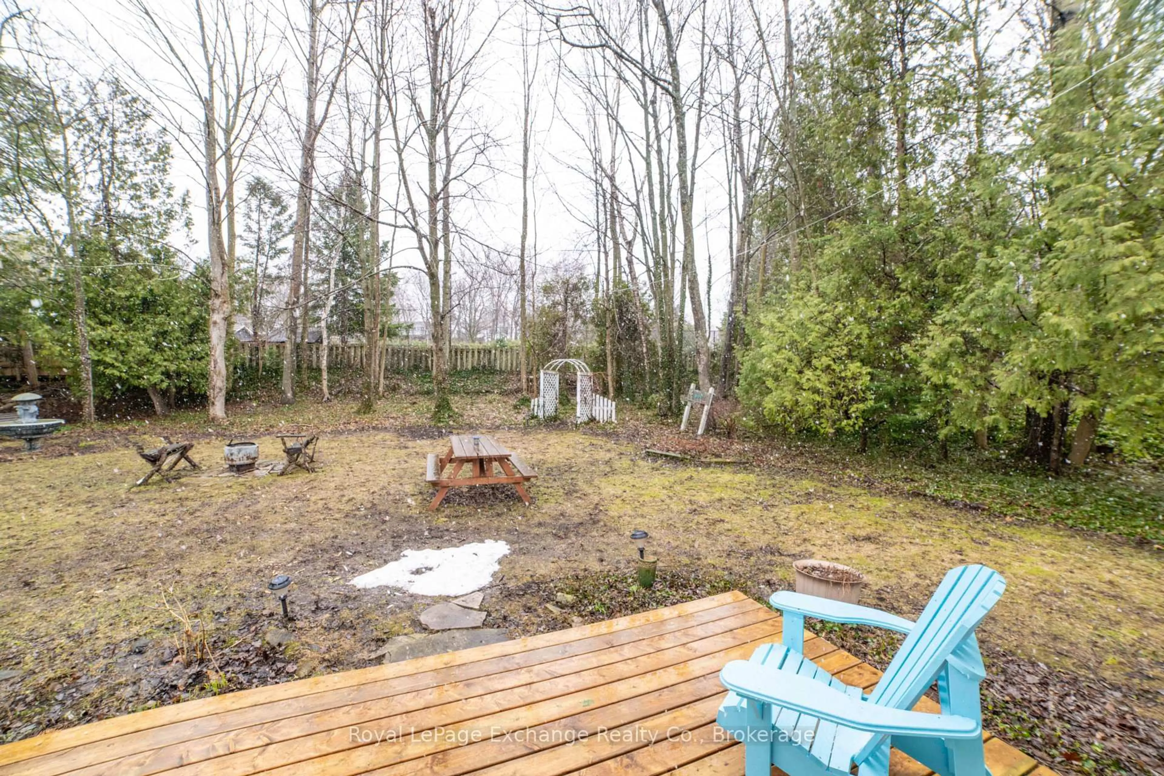 Patio, forest/trees view for 59 Ottawa Ave, Saugeen Shores Ontario N0H 2L0